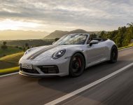 2022 Porsche 911 Carrera GTS Cabriolet - Front Three-Quarter Wallpaper 190x150