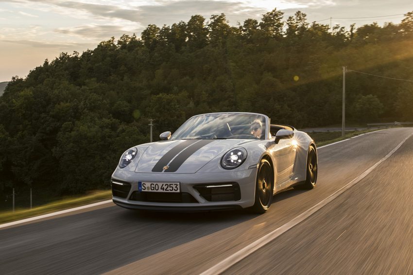 2022 Porsche 911 Carrera GTS Cabriolet - Front Wallpaper 850x566 #24