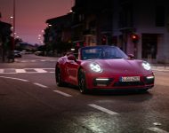 2022 Porsche 911 Carrera GTS Cabriolet - Front Wallpaper 190x150