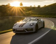 2022 Porsche 911 Carrera GTS Cabriolet - Front Wallpaper 190x150