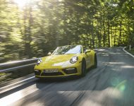 2022 Porsche 911 Carrera GTS Cabriolet - Front Wallpaper 190x150