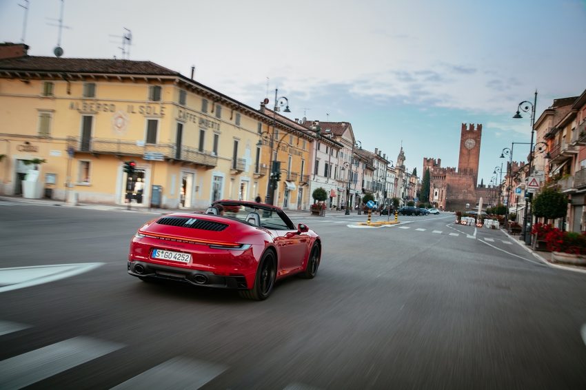 2022 Porsche 911 Carrera GTS Cabriolet - Rear Three-Quarter Wallpaper 850x566 #54