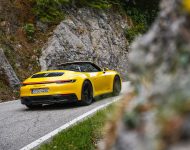 2022 Porsche 911 Carrera GTS Cabriolet - Rear Three-Quarter Wallpaper 190x150