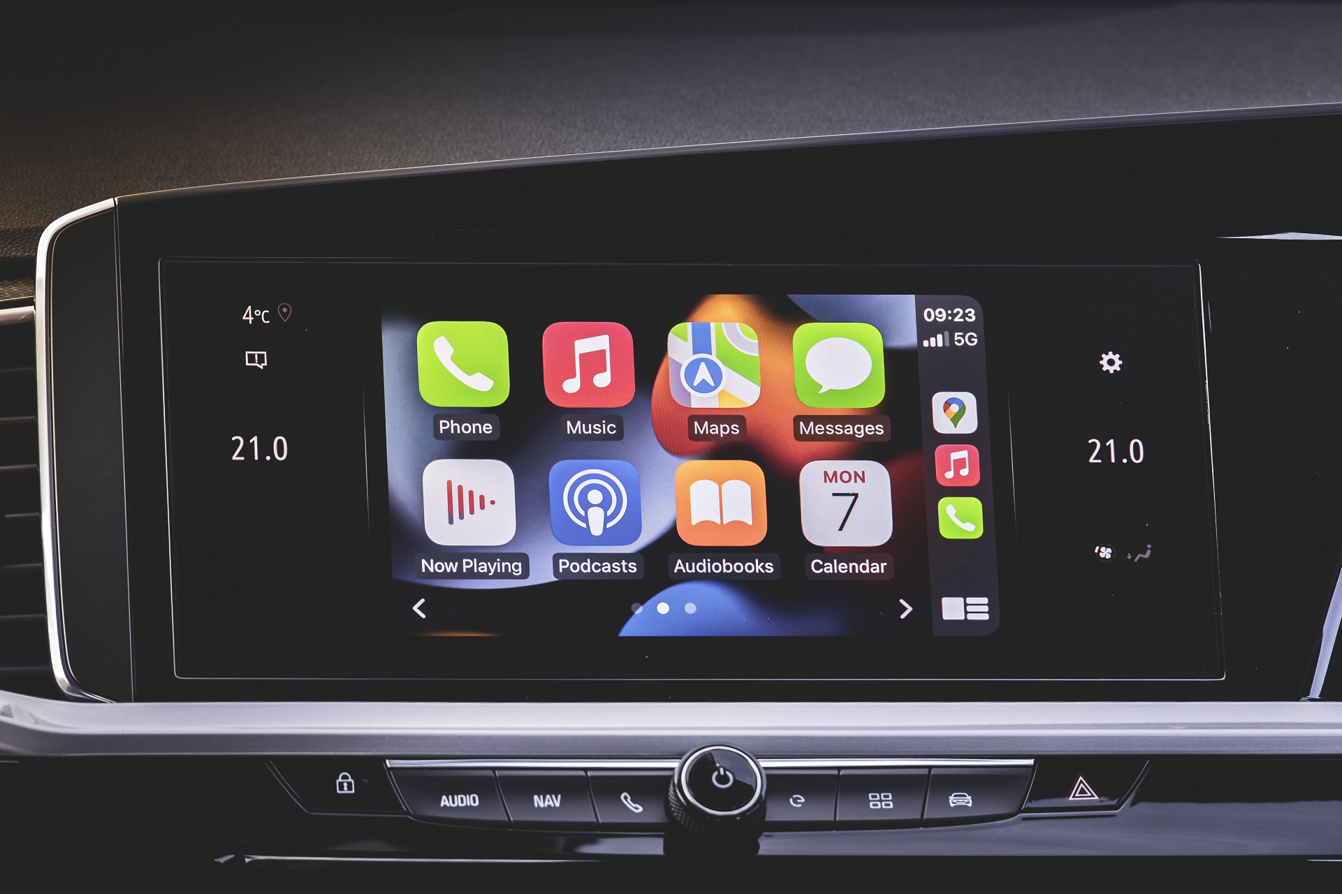 Download 2022 Vauxhall Grandland GS Line - Central Console HD Wallpaper 1921x1280 #56