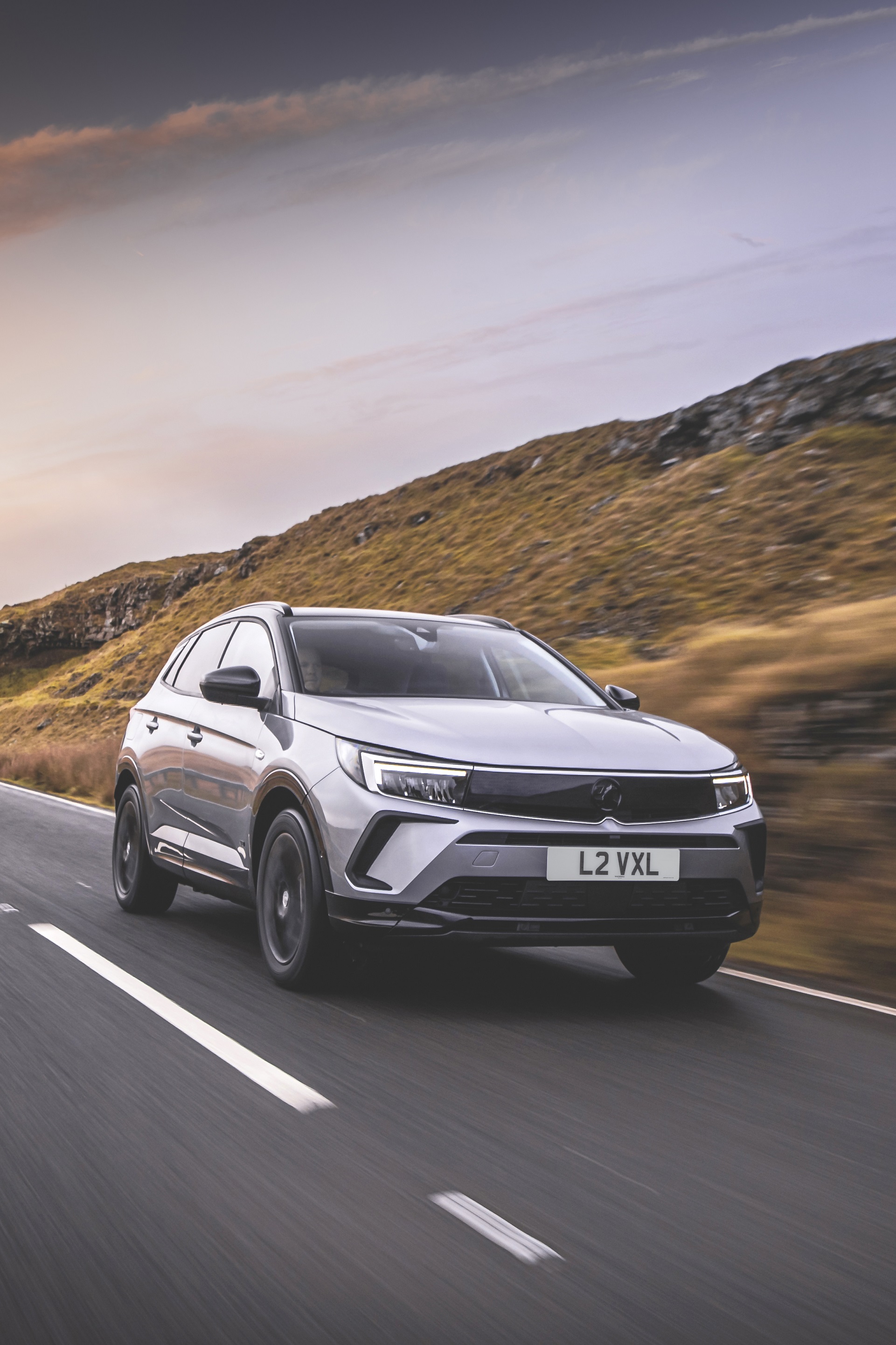 Download 2022 Vauxhall Grandland GS Line - Front Three-Quarter HD Phone Wallpaper 1921x2881 #4