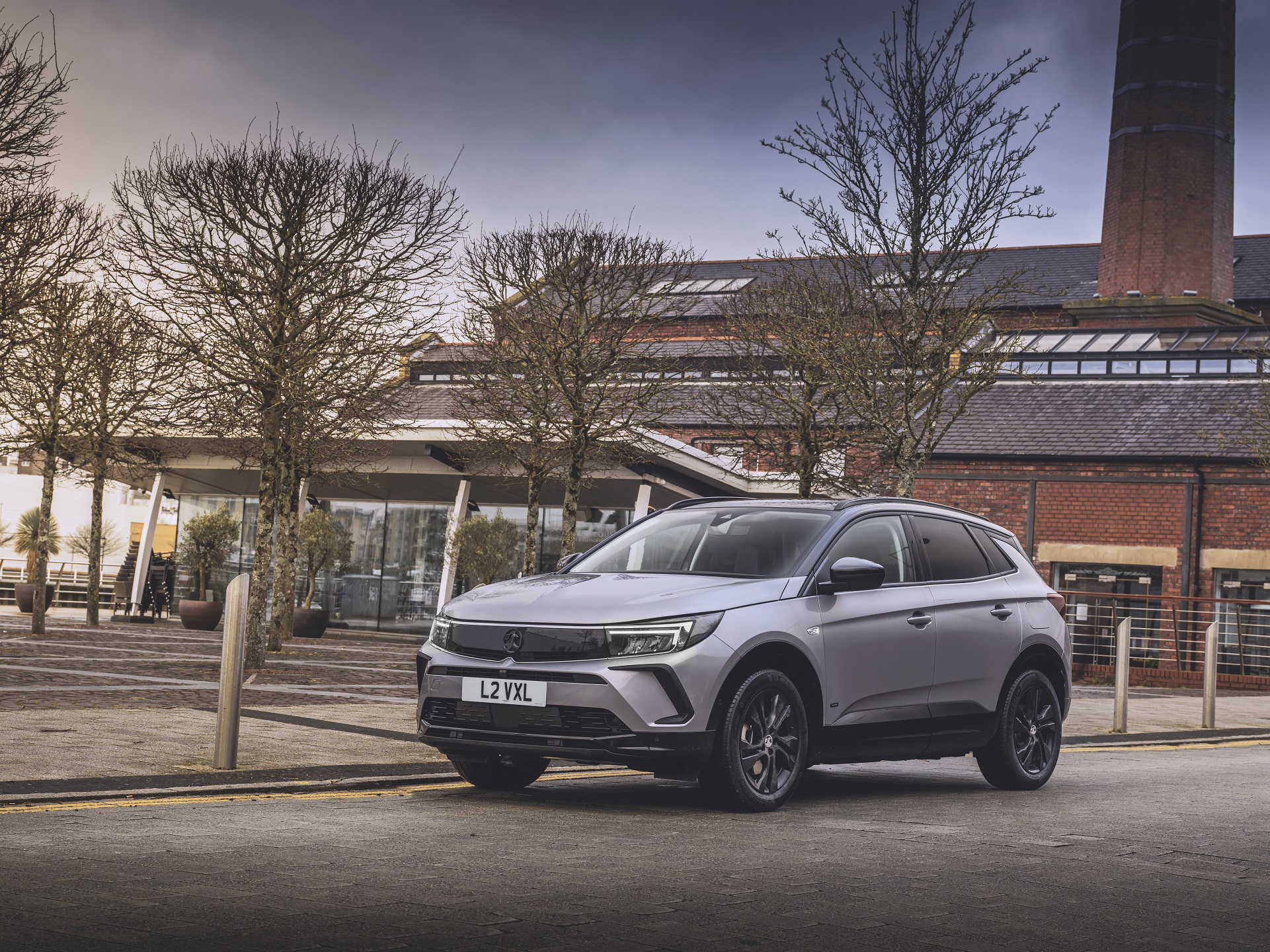 Download 2022 Vauxhall Grandland GS Line - Front Three-Quarter HD Wallpaper 1921x1440 #30