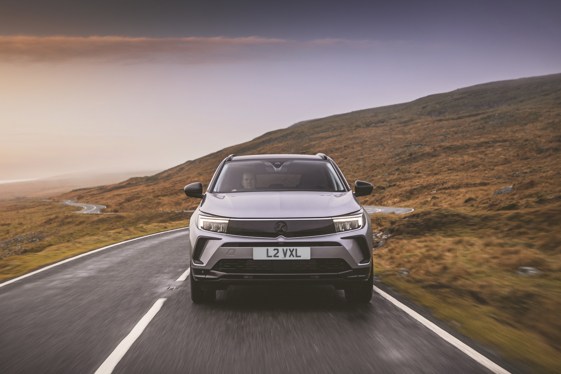 Download 2022 Vauxhall Grandland GS Line - Front HD Wallpaper 1921x1280 #6