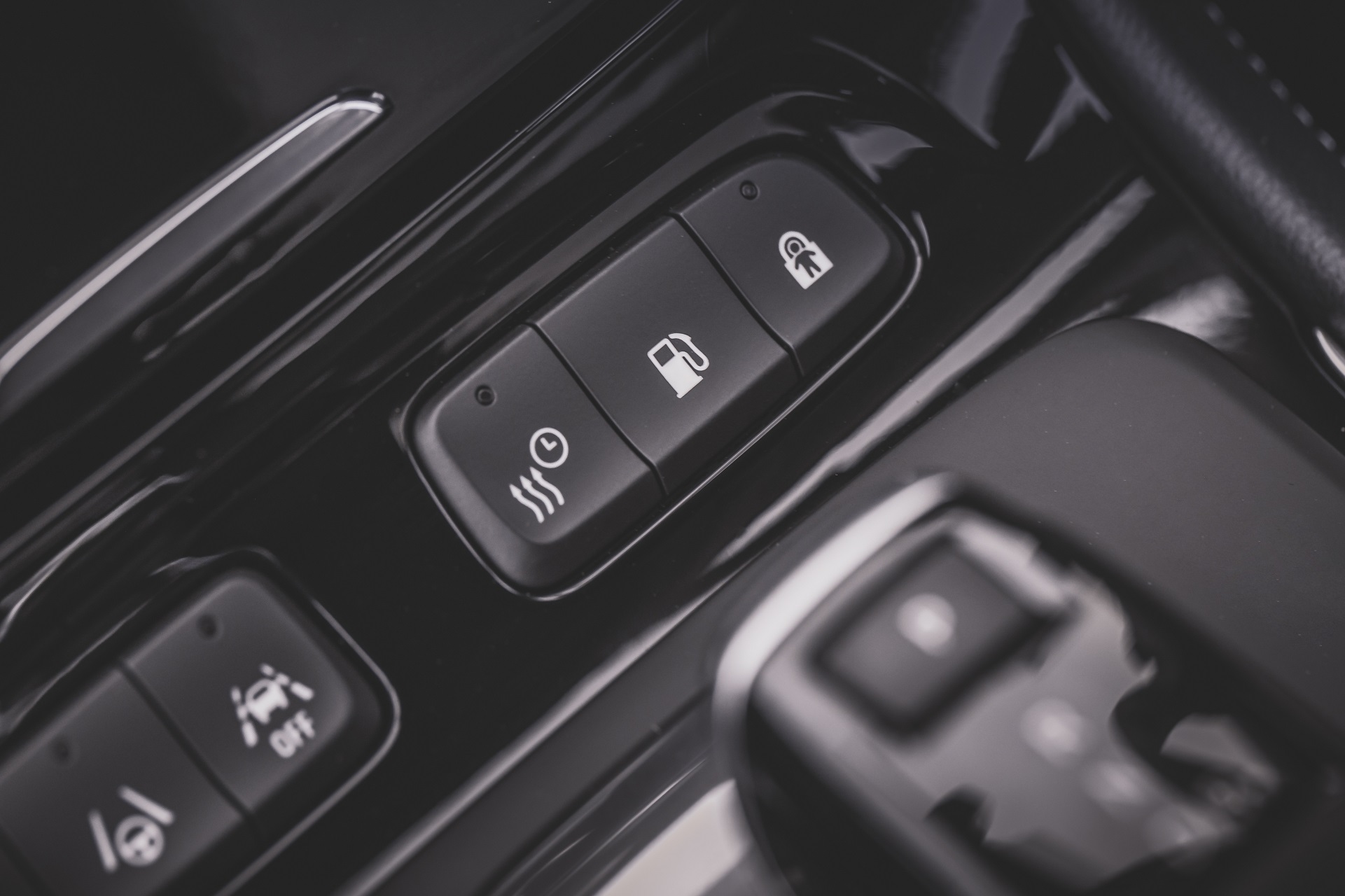 Download 2022 Vauxhall Grandland GS Line - Interior, Detail HD Wallpaper 1921x1280 #50