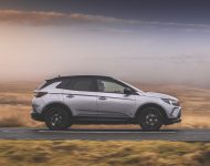 2022 Vauxhall Grandland GS Line - Side Wallpaper 190x150