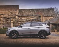 2022 Vauxhall Grandland GS Line - Side Wallpaper 190x150