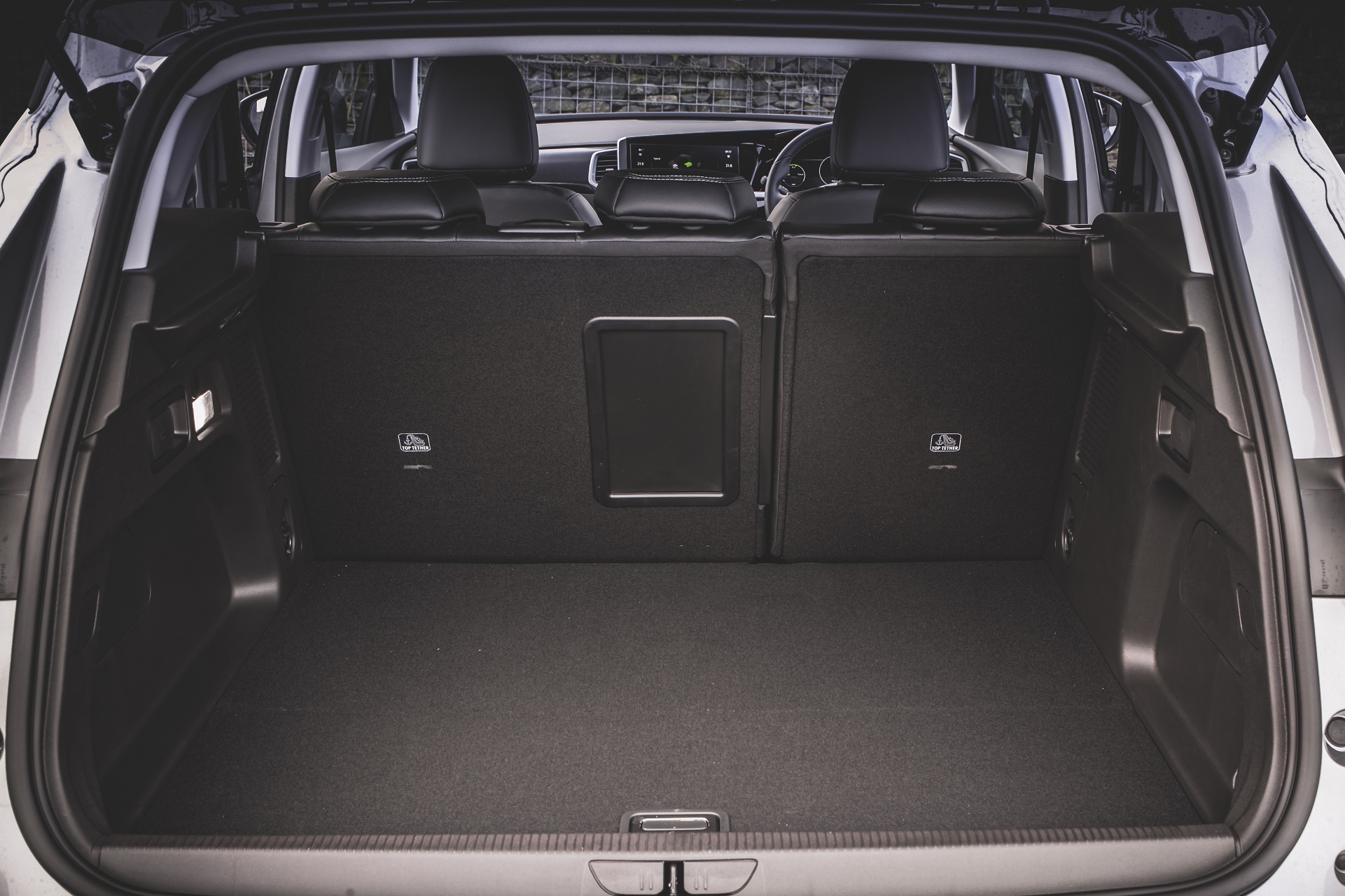 Download 2022 Vauxhall Grandland GS Line - Trunk HD Wallpaper 1921x1280 #64