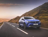2022 Vauxhall Grandland Ultimate - Front Three-Quarter Wallpaper 190x150