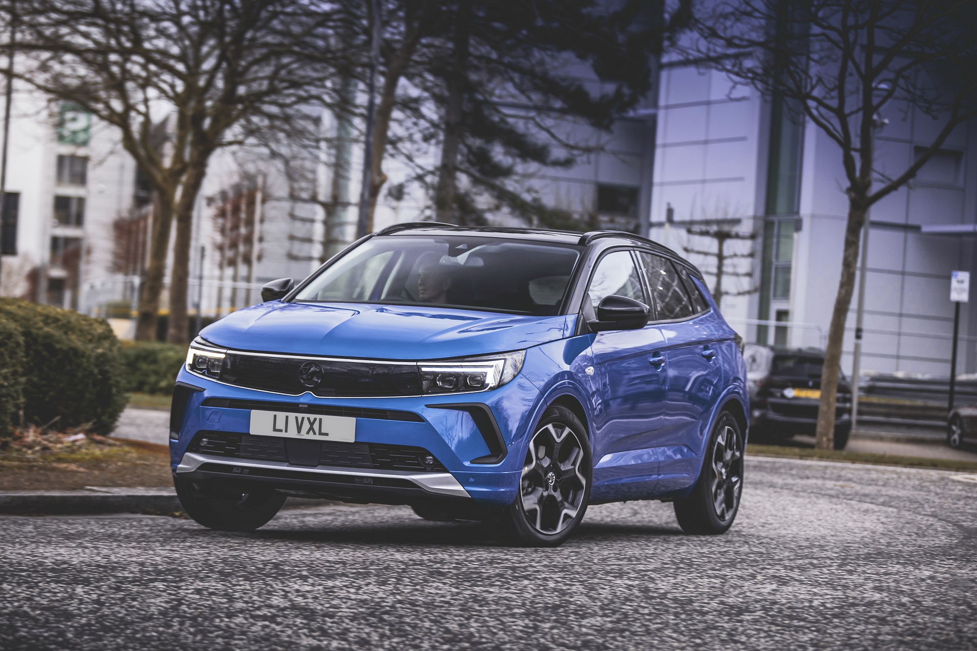 Download 2022 Vauxhall Grandland Ultimate - Front Three-Quarter HD Wallpaper 1921x1280 #49