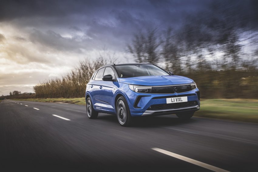2022 Vauxhall Grandland Ultimate - Front Three-Quarter Wallpaper 850x566 #30