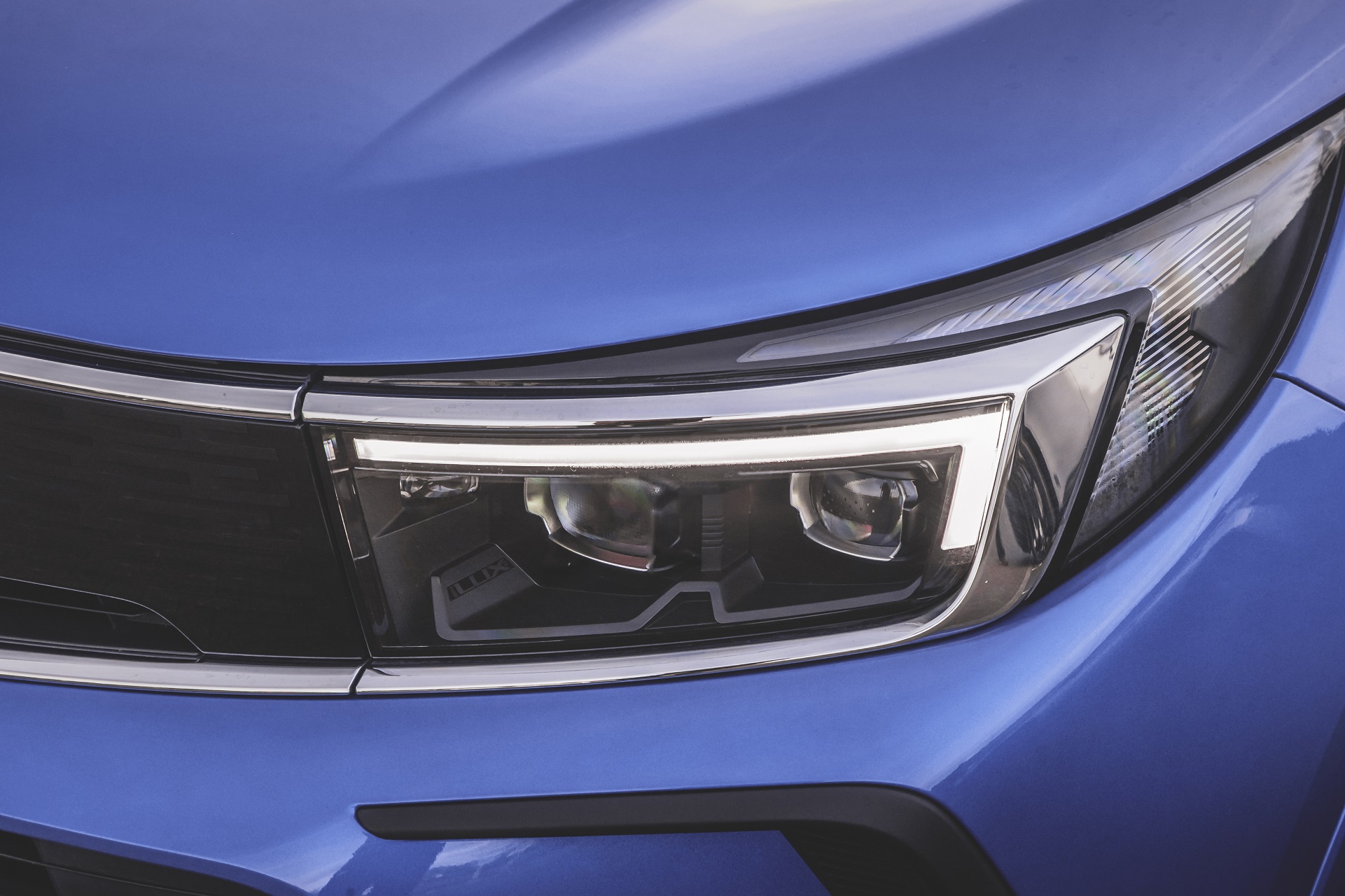Download 2022 Vauxhall Grandland Ultimate - Headlight HD Wallpaper 1921x1280 #74