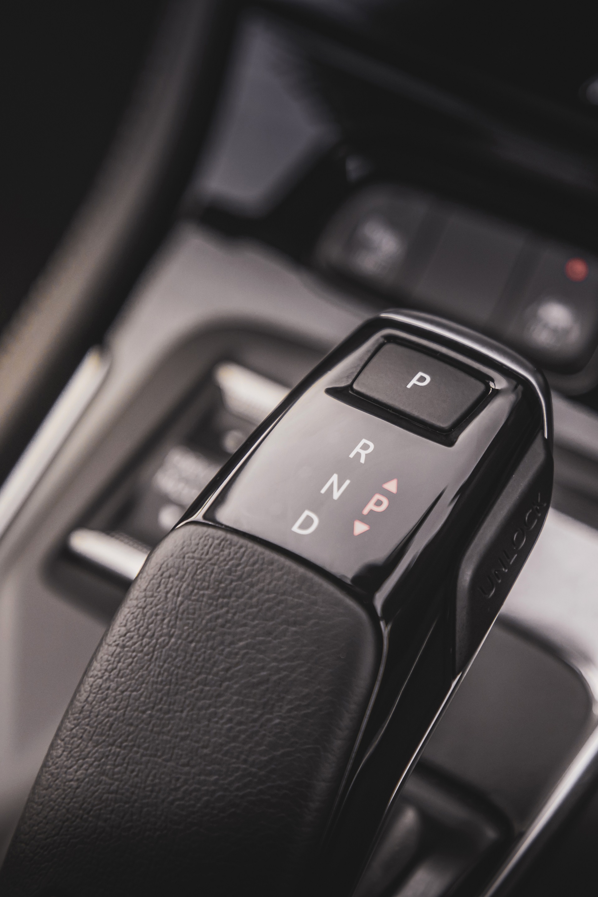 Download 2022 Vauxhall Grandland Ultimate - Interior, Detail HD Phone Wallpaper 1921x2881 #107