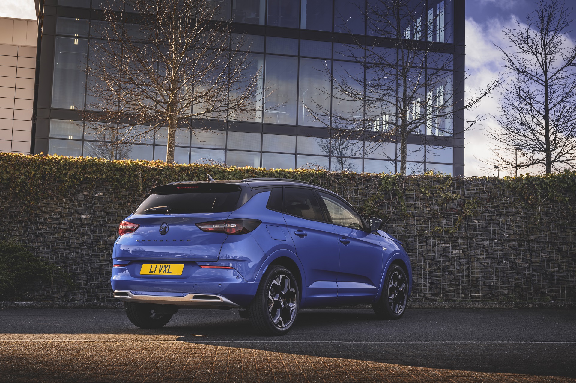 Download 2022 Vauxhall Grandland Ultimate - Rear Three-Quarter HD Wallpaper 1921x1280 #61