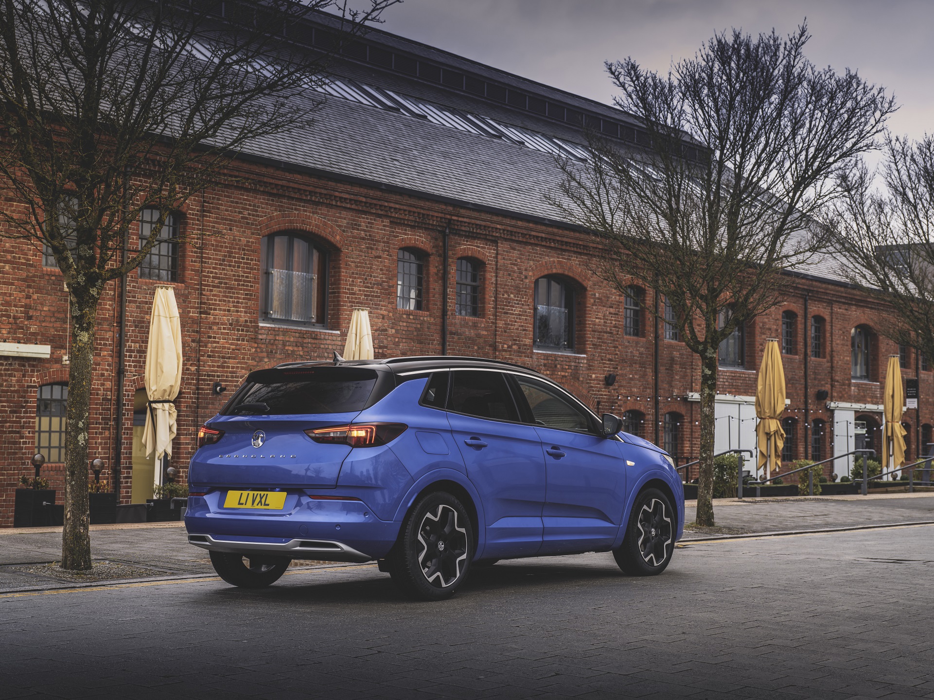 Download 2022 Vauxhall Grandland Ultimate - Rear Three-Quarter HD Wallpaper 1921x1440 #65