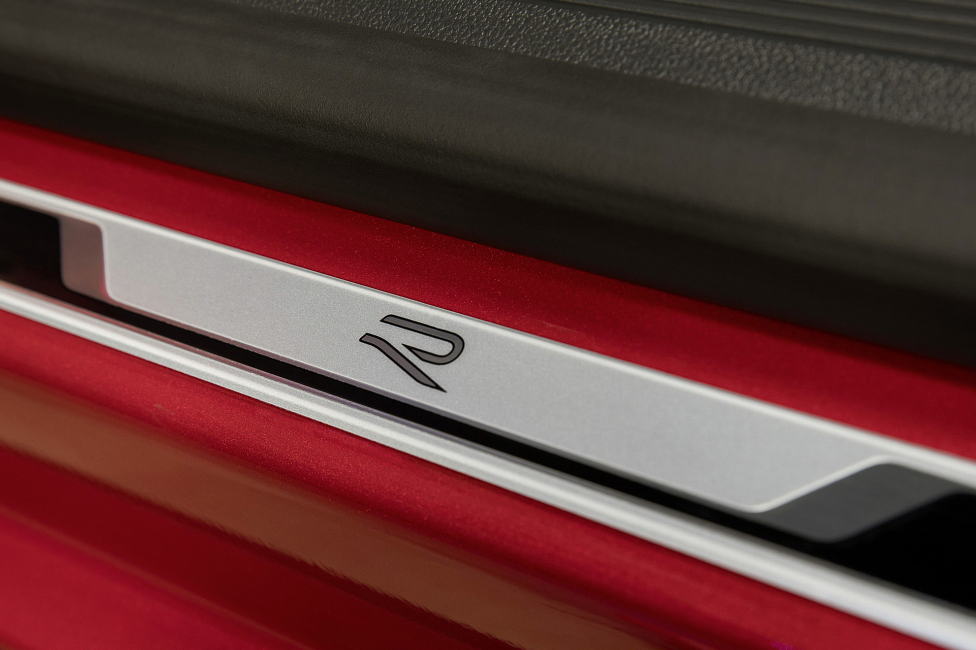 Download 2022 Volkswagen T-Roc Cabriolet - Door Sill HD Wallpaper 1921x1280 #50