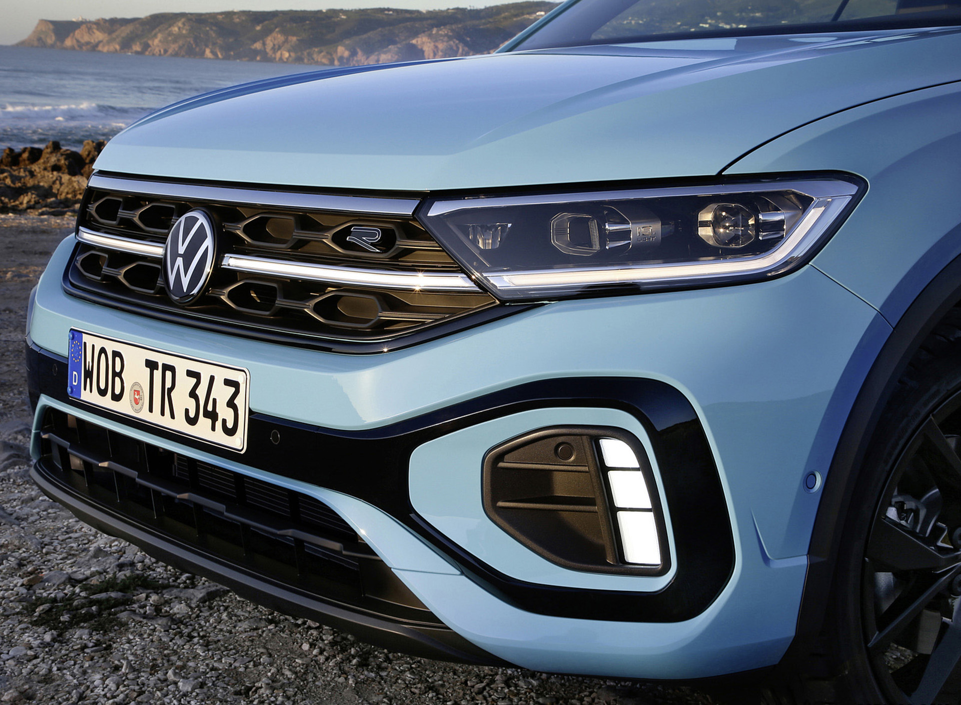 Download 2022 Volkswagen T-Roc Cabriolet - Front HD Wallpaper 1921x1410 #30