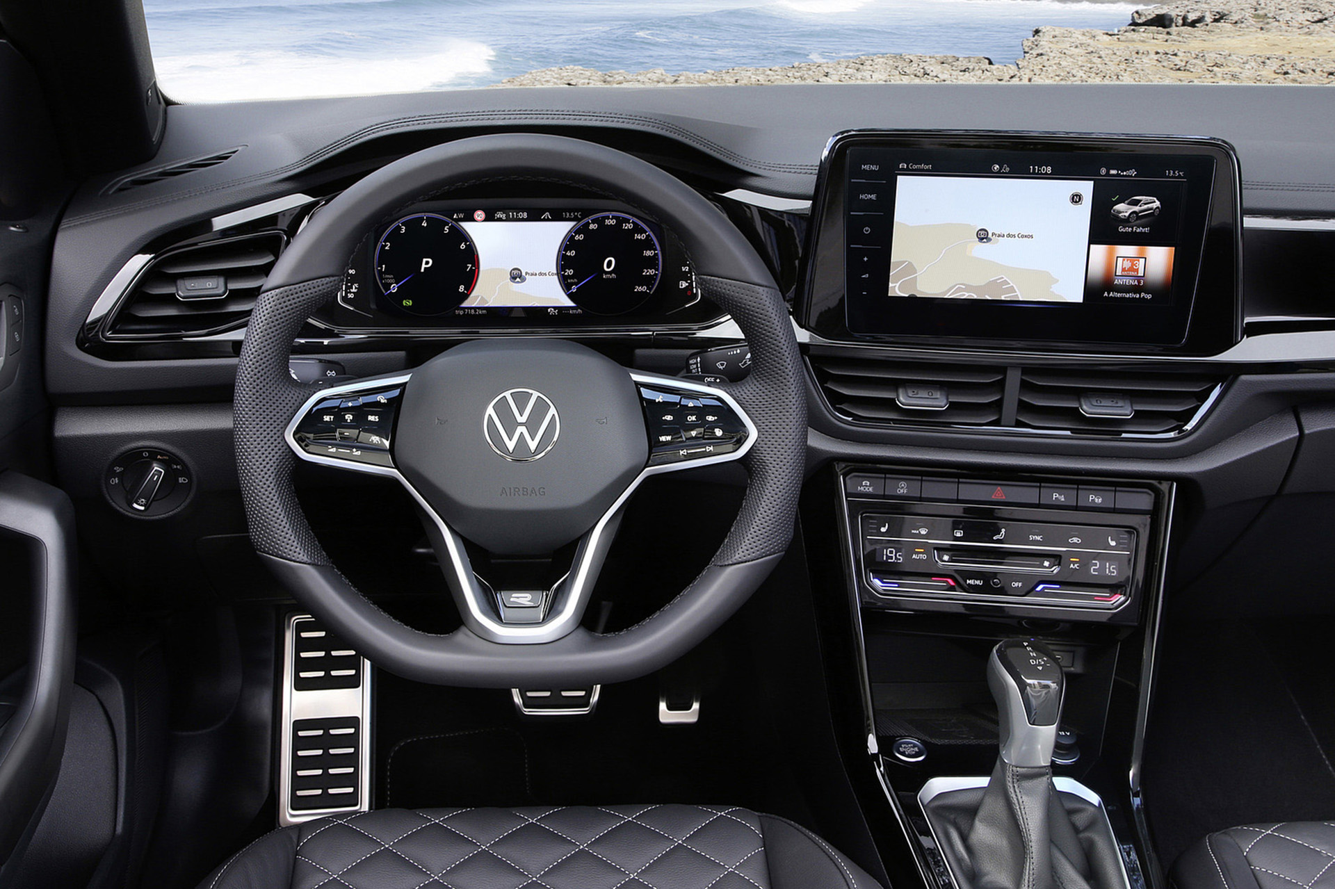 Download 2022 Volkswagen T-Roc Cabriolet - Interior, Cockpit HD Wallpaper 1920x1279 #34