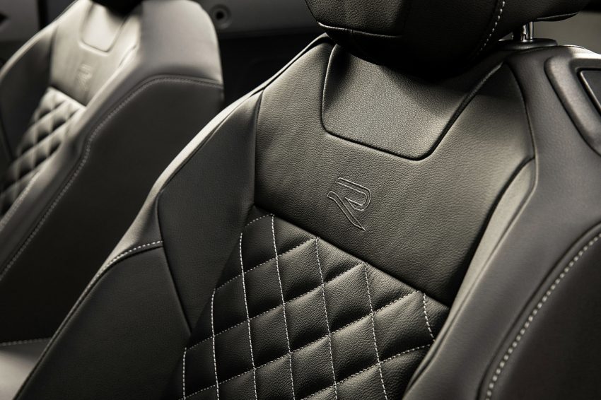 2022 Volkswagen T-Roc Cabriolet - Interior, Front Seats Wallpaper 850x566 #54