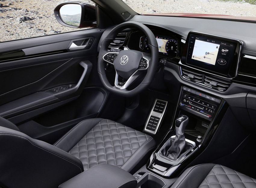 2022 Volkswagen T-Roc Cabriolet - Interior Wallpaper 850x624 #15