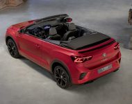 2022 Volkswagen T-Roc Cabriolet - Rear Three-Quarter Wallpaper 190x150