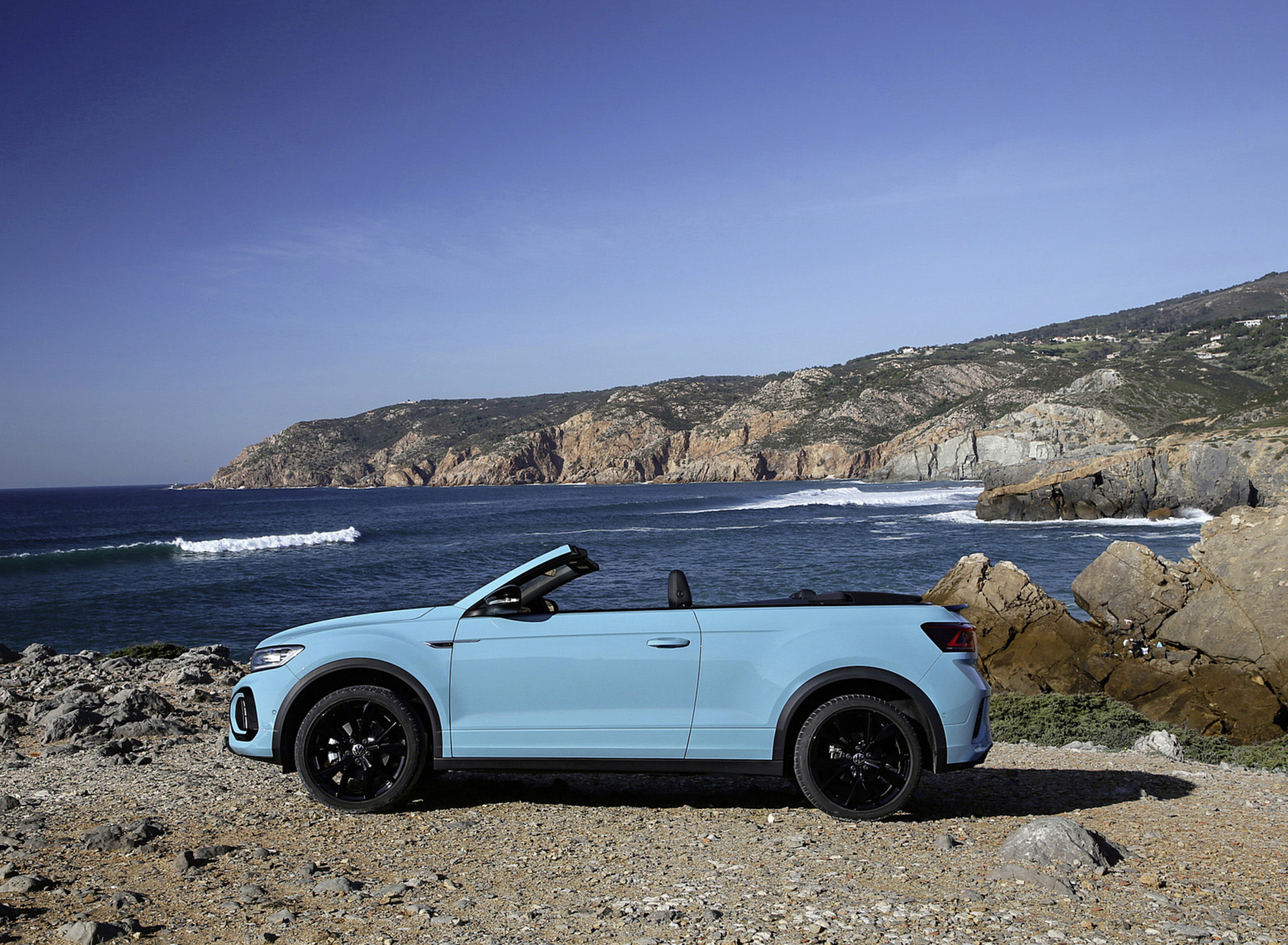 Download 2022 Volkswagen T-Roc Cabriolet - Side HD Wallpaper 1921x1410 #25