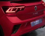 2022 Volkswagen T-Roc Cabriolet - Tail Light Wallpaper 190x150