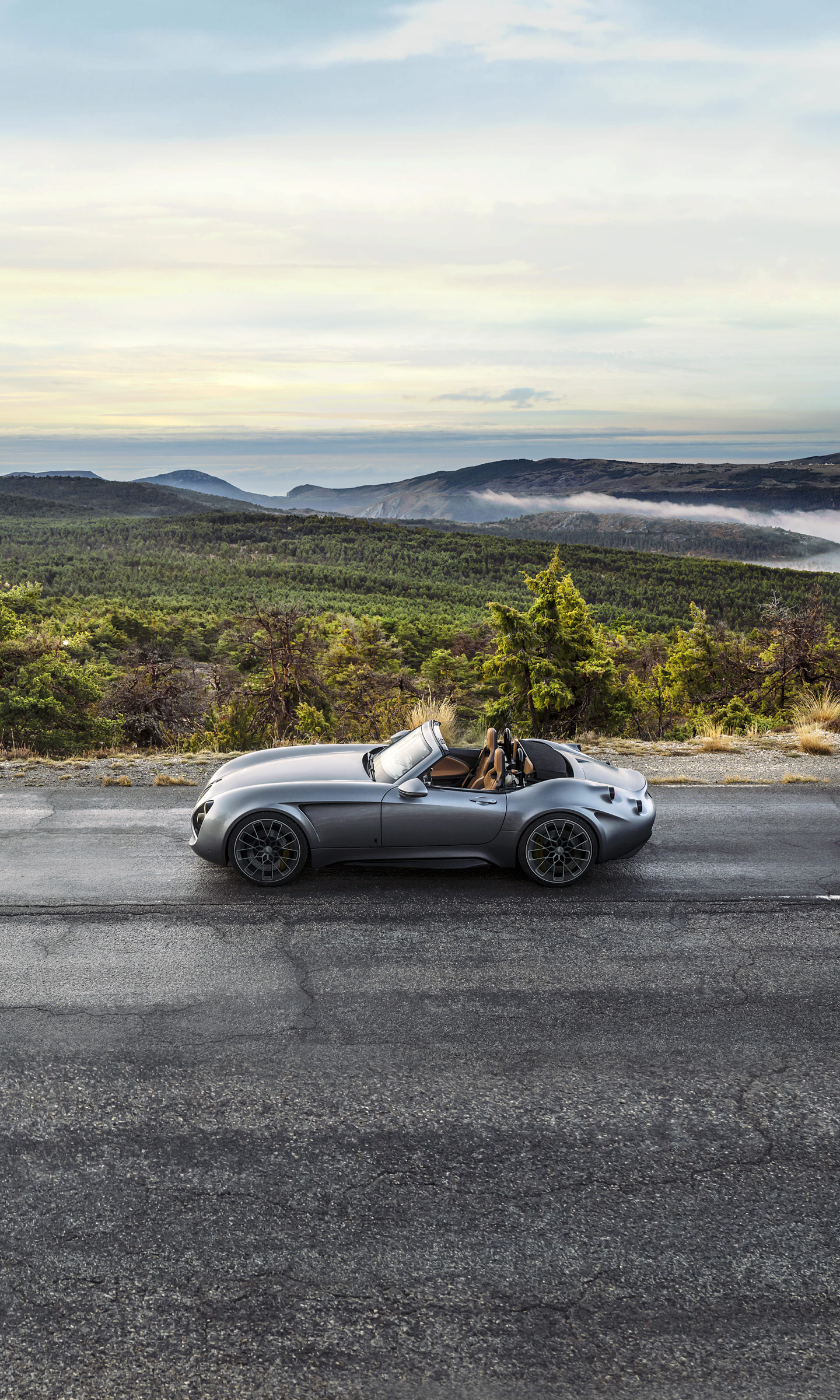 Download 2022 Wiesmann Project Thunderball - Side HD Phone Wallpaper 1440x2400 #18