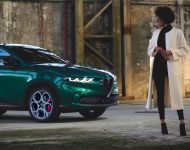 2023 Alfa Romeo Tonale Edizione Speciale - Front Wallpaper 190x150