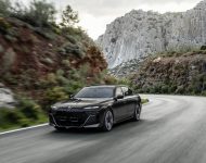 2023 BMW 760i xDrive - Front Three-Quarter Wallpaper 190x150