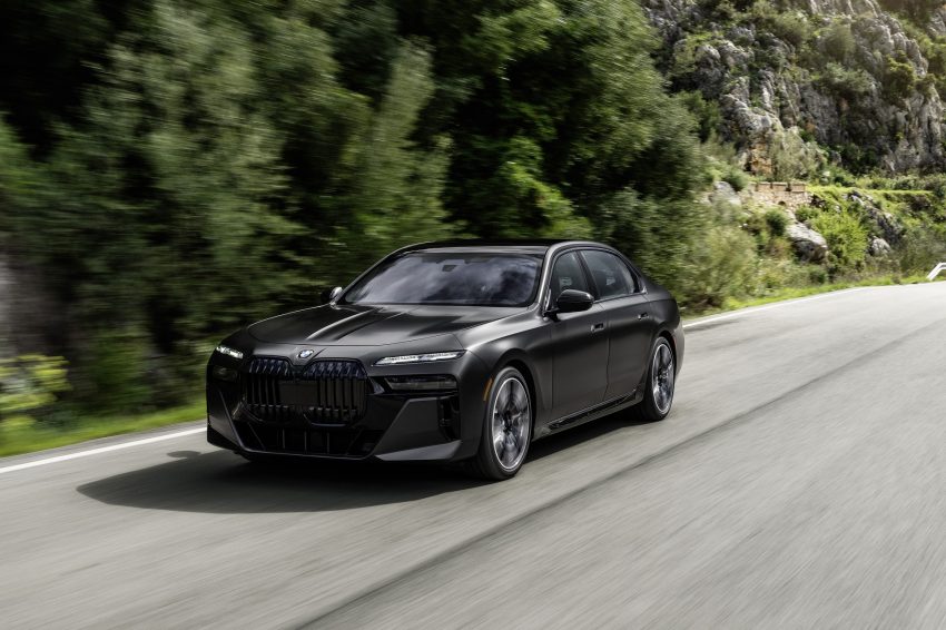 2023 BMW 760i xDrive - Front Three-Quarter HD Wallpapers 850x566 #3 2023 BMW 760i xDrive - Front Three-Quarter Wallpaper 850x566 #3
