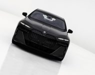2023 BMW 760i xDrive - Front Wallpaper 190x150