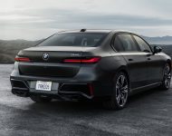 2023 BMW 760i xDrive - Rear Three-Quarter Wallpaper 190x150