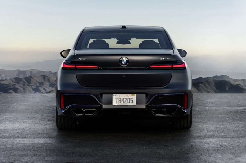 2023 BMW 760i xDrive - Rear HD Wallpapers 850x566 #20 2023 BMW 760i xDrive - Rear Wallpaper 850x566 #20