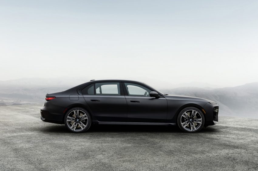 2023 BMW 760i xDrive - Side HD Wallpapers 850x566 #21 2023 BMW 760i xDrive - Side Wallpaper 850x566 #21