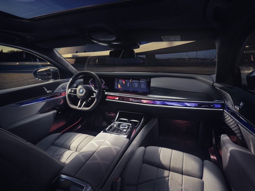 2023 BMW M760e xDrive - Interior, Cockpit Wallpaper 850x638 #29