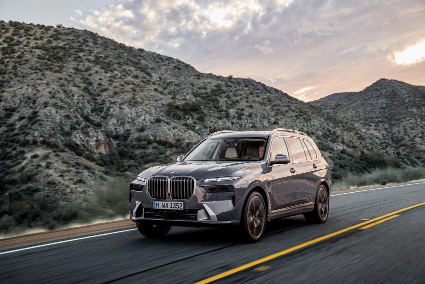 2023 BMW X7 - Front Three-Quarter Wallpaper 850x567 #18