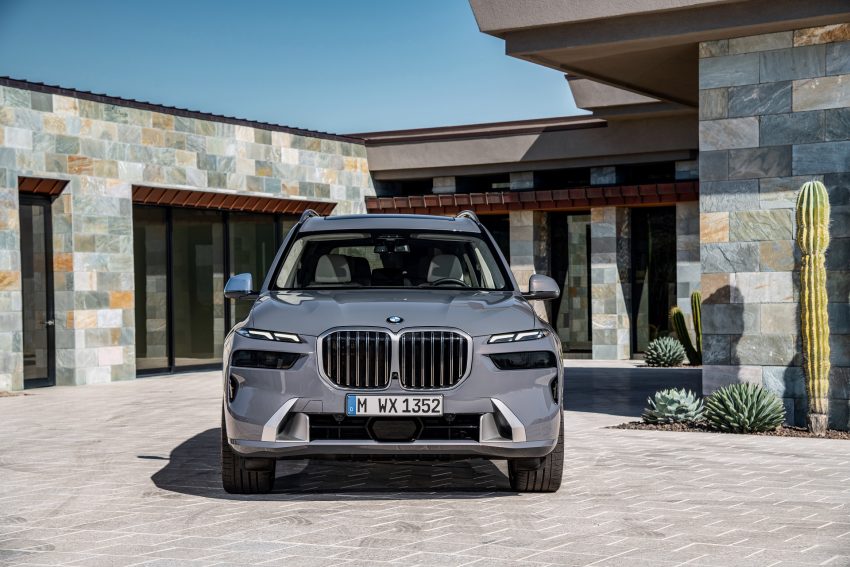 2023 BMW X7 - Front Wallpaper 850x567 #38
