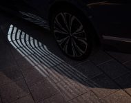 2023 BMW X7 - Ground Projection Wallpaper 190x150