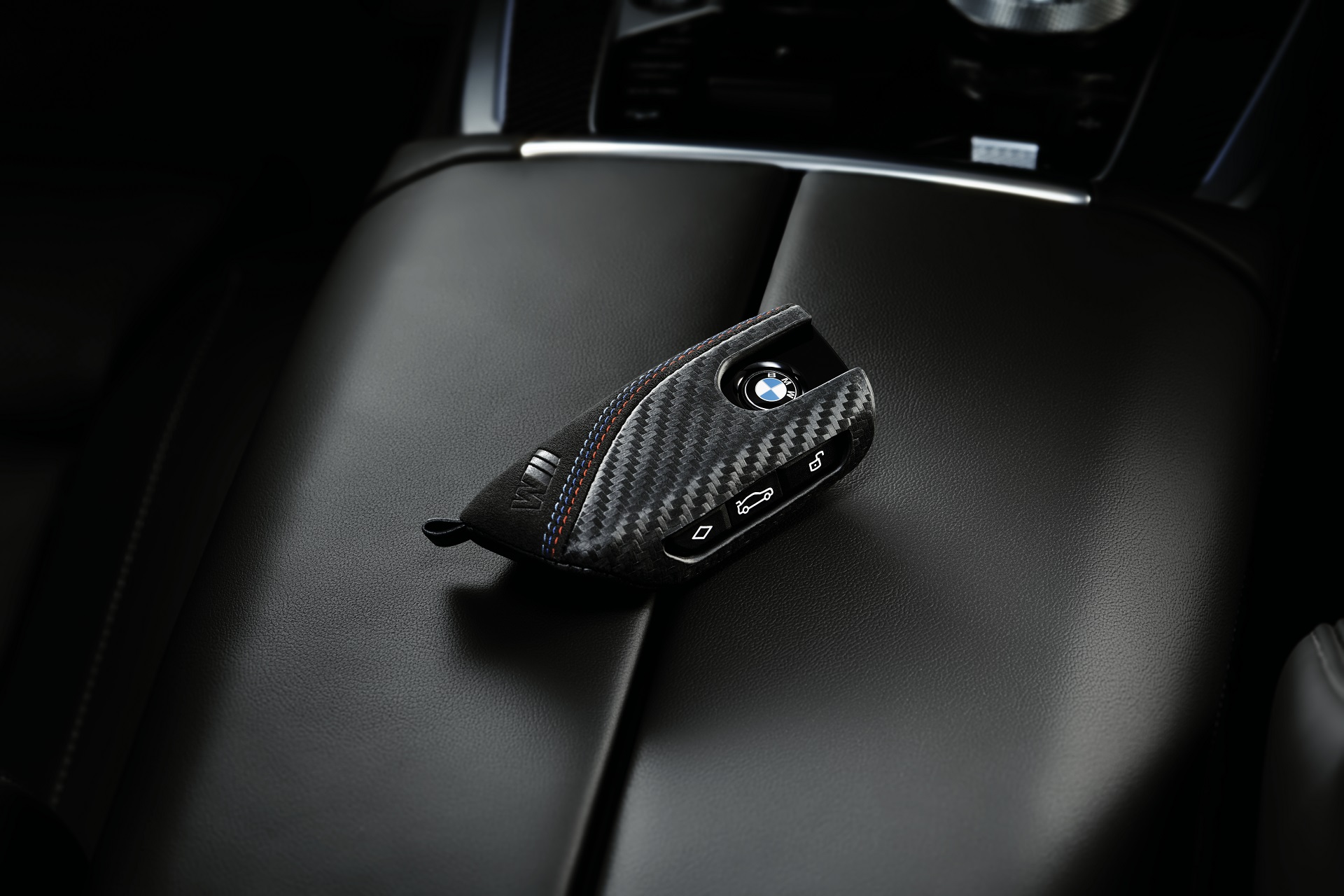 Download 2023 BMW X7 M Performance Parts - Interior, Detail HD Wallpaper 1920x1280 #64