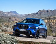 2023 BMW X7 M60i xDrive - Front Three-Quarter Wallpaper 190x150