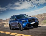 2023 BMW X7 M60i xDrive - Front Three-Quarter Wallpaper 190x150