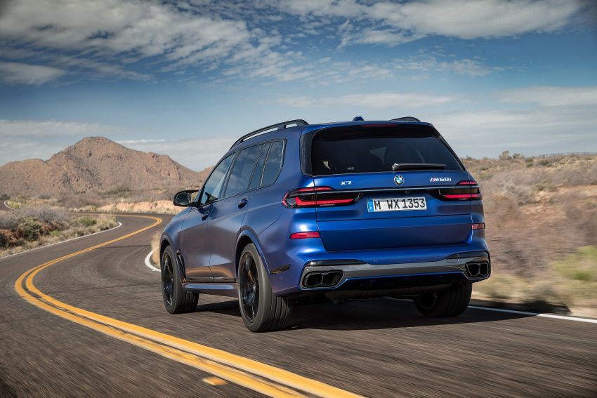 2023 BMW X7 M60i xDrive - Rear Three-Quarter Wallpaper 850x567 #18