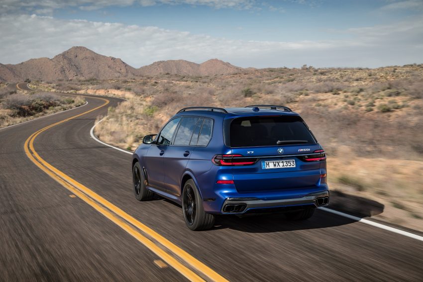 2023 BMW X7 M60i xDrive - Rear Three-Quarter Wallpaper 850x567 #19