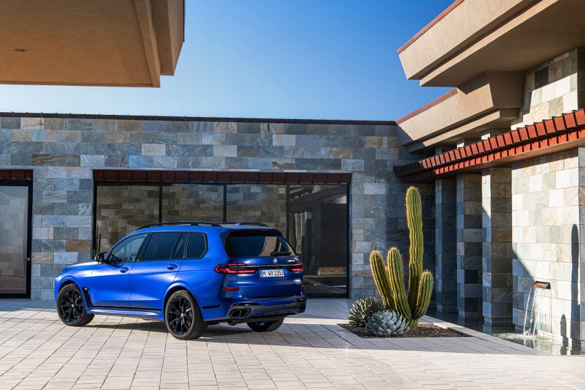2023 BMW X7 M60i xDrive - Rear Three-Quarter Wallpaper 850x567 #33