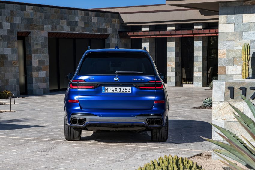 2023 BMW X7 M60i xDrive - Rear Wallpaper 850x567 #34