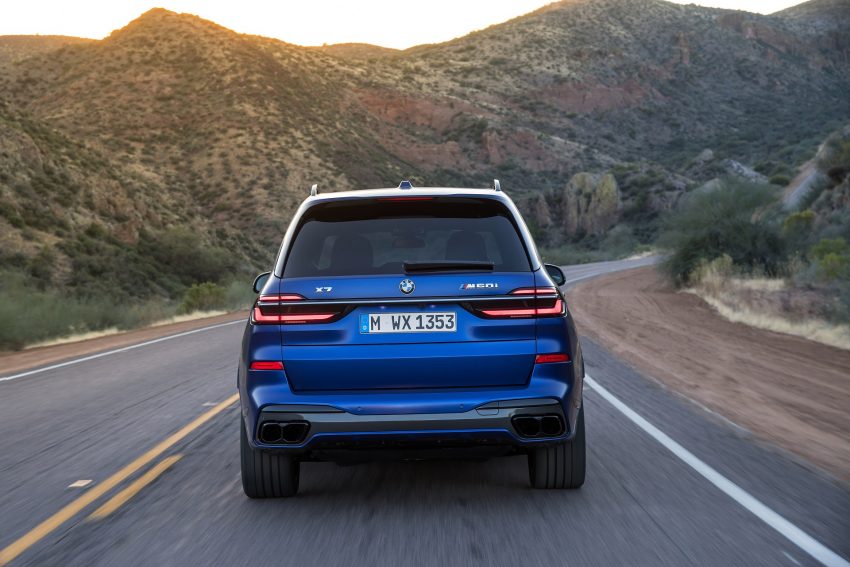 2023 BMW X7 M60i xDrive - Rear Wallpaper 850x567 #21